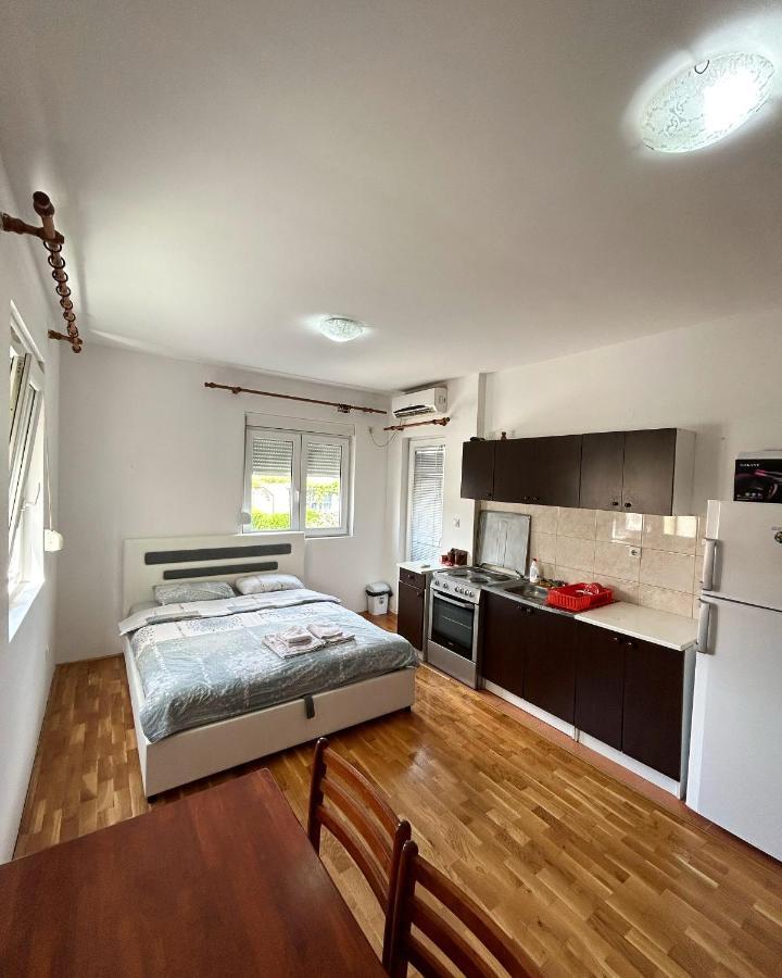 Apartman Stex Podgorica Exterior photo